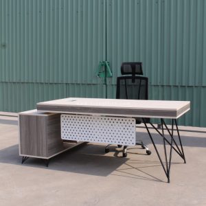 Bàn giám đốc chân sắt hiện đại