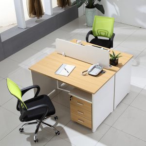 Cụm Bàn Làm Việc 2 Người 1m2 Vách Ngăn Gỗ – CBLVVP08